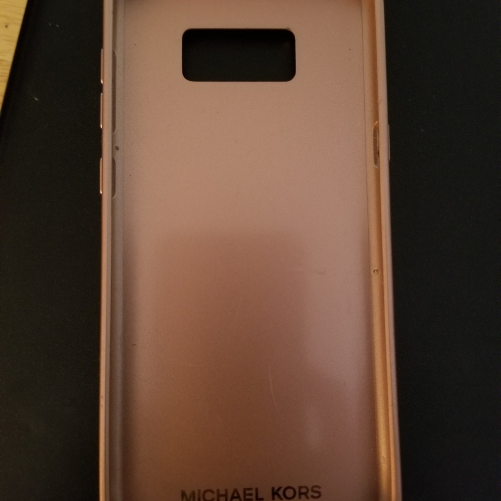 Biedge color Michael Kors phone case